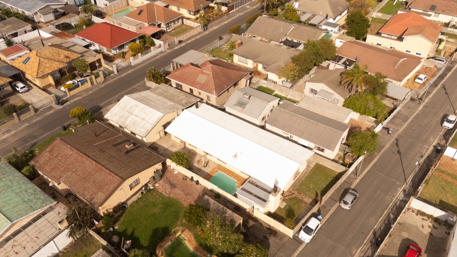 5 Bedroom Property for Sale in Churchill Estate Western Cape
